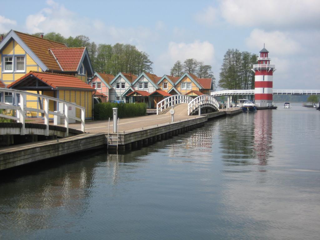 Schloss-Und Seeblick Apartment Rheinsberg Exterior foto